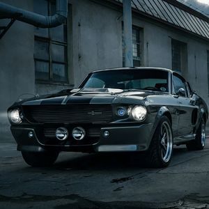 Meet your Posher, Eric